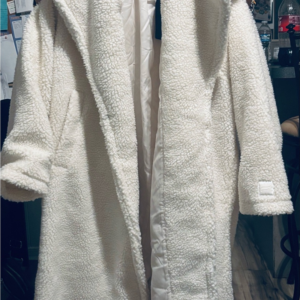 Fabletics Cream Teddy Jacket - Picture 3 of 3